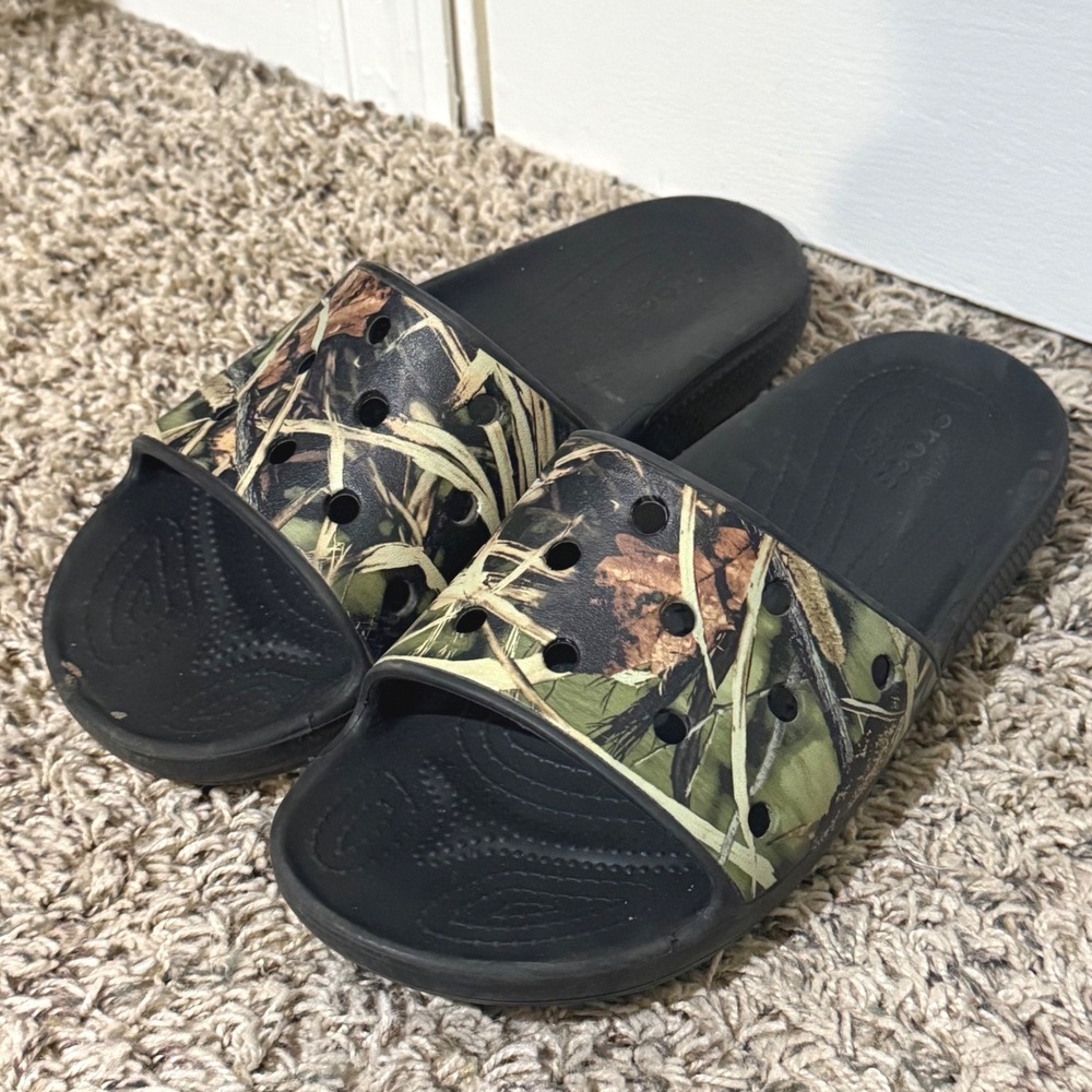 Crocs Classic Slide Mens 9 Mossy Oak Camo Black Sandals 206121